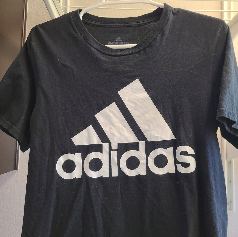 Adidas Men's t-shirt Size S